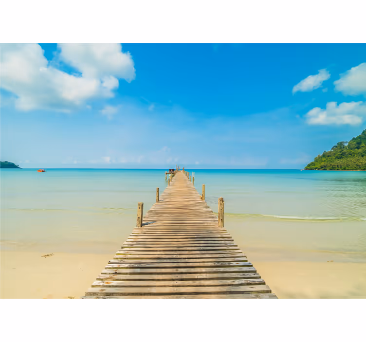Fotobehang strand houten steiger uitzicht - TenStickers