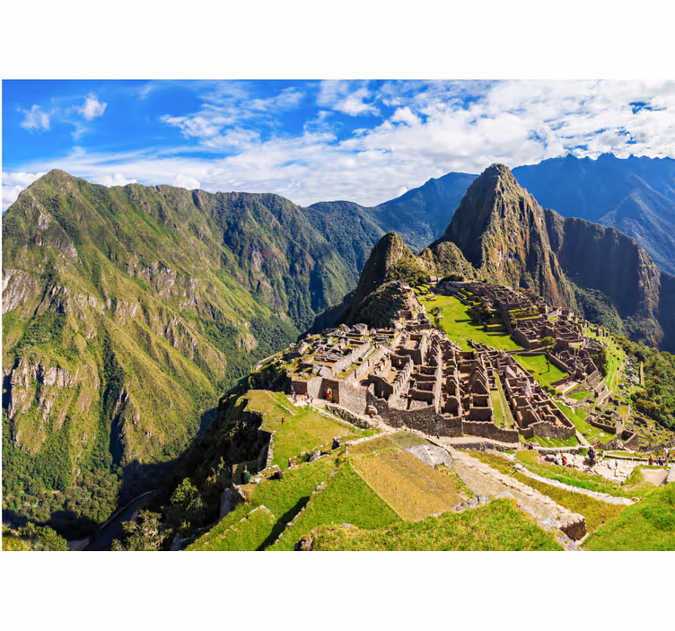Uitzicht op machu picchu fotobehang steden en landen - TenStickers