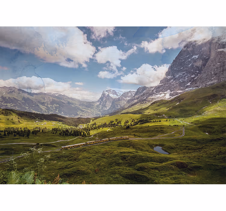Fotobehang landschap bergtreinreis - TenStickers