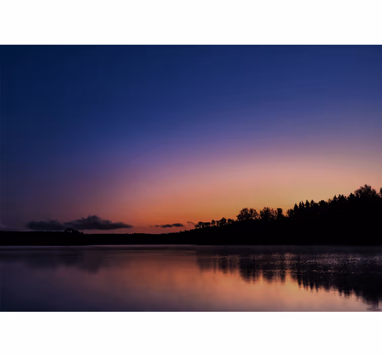Fotobehang landschap serene zonsopgang aan het meer - TenStickers