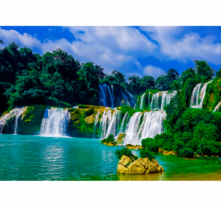 Fotobehang waterval Groene oase - TenStickers