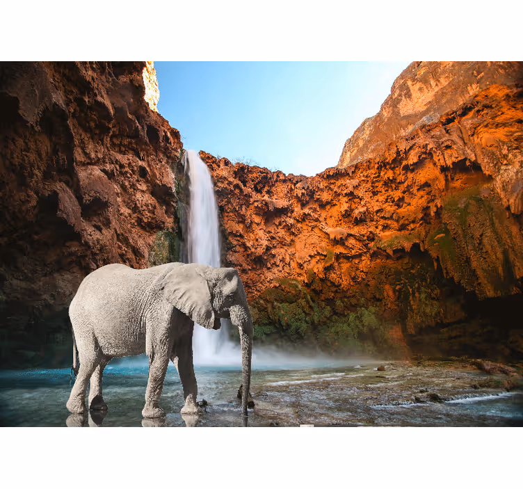 Fotobehang dieren majestueuze olifanten waterval - TenStickers