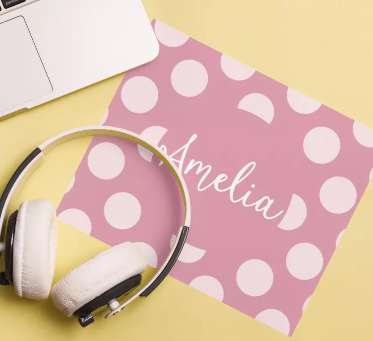 Muismat met naam gepersonaliseerd roze stippen - TenStickers