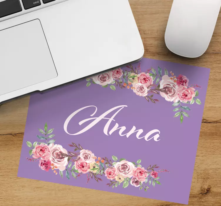 Muismat met naam gepersonaliseerde bloemaccent - TenStickers