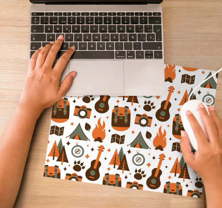 Originele muismat camping avontuur iconen - TenStickers