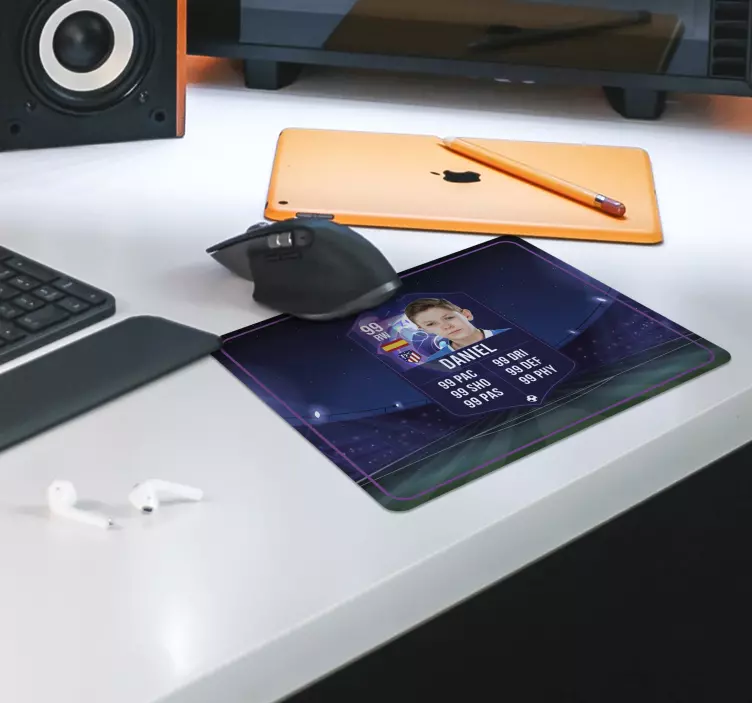 Voetbalspeler kaart Gaming muismat - TenStickers