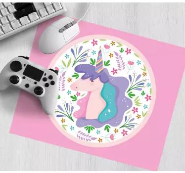 Anime muismat speelse eenhoorn illustratie - TenStickers