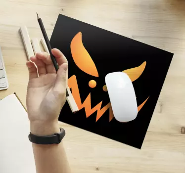 Gaming muismat boze beest gezicht - TenStickers