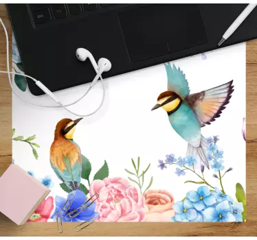 Originele muismat kleurige vogels tussen bloesems - TenStickers