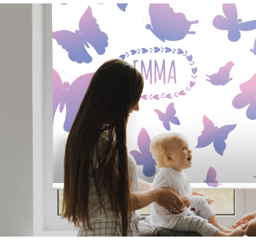 Kinderkamer rolgordijn Paarse vlinders met naam - TenStickers