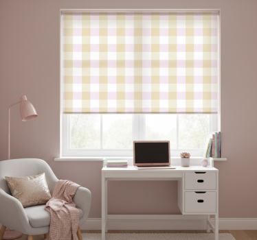 Rolgordijn tienerkamer roze en gouden tartan - TenStickers