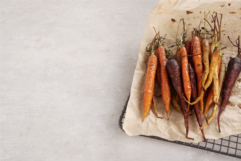 Restaurant placemat geroosterde kleurrijke wortelen - TenStickers