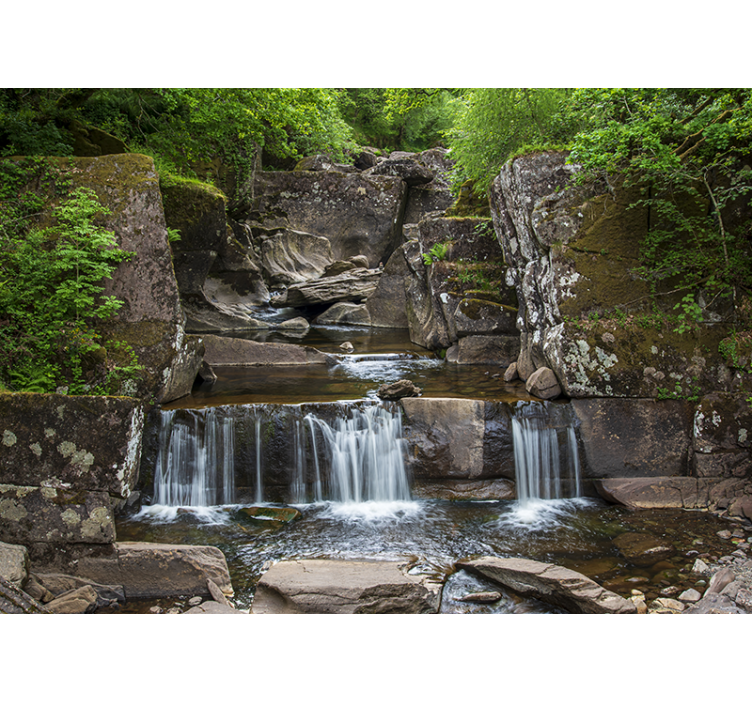 Foto behang bergen serene natuur waterval - TenStickers