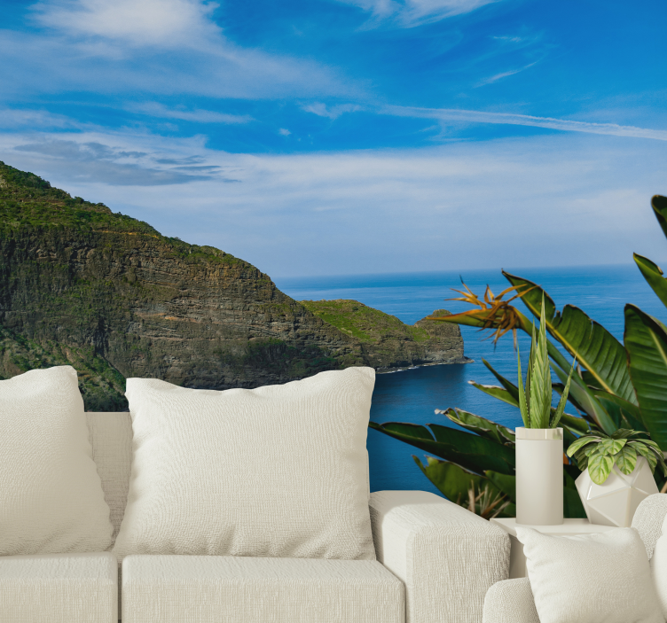 Fotobehang landschap zeezicht op bergtoppen - TenStickers