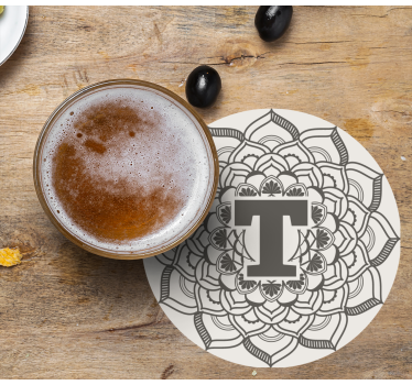 Bier onderzetters met bloemenmonogramdecoratie - TenStickers