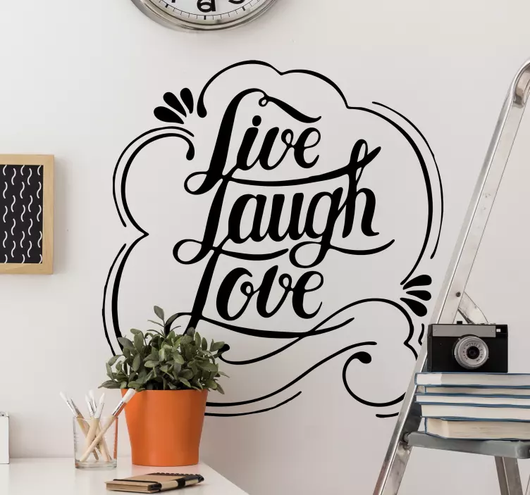 Tekst muursticker woonkamer met Live Laugh Love - TenStickers