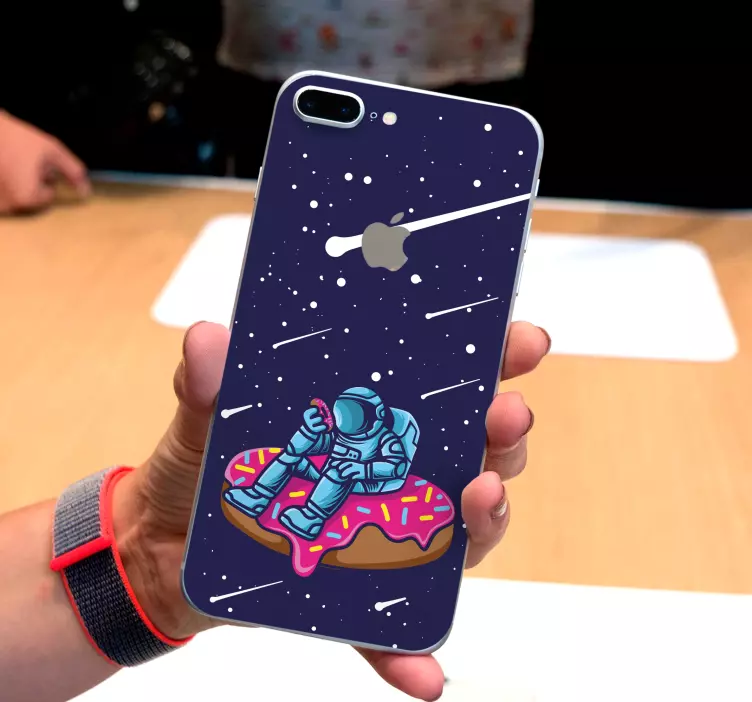 Astronaut donut droom iPhone sticker - TenStickers