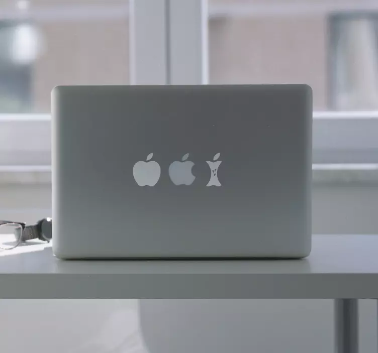 Opgegeten apple laptopsticker - TenStickers