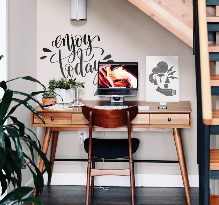 Geniet vandaag van de motiverende zin muursticker kantoor - TenStickers