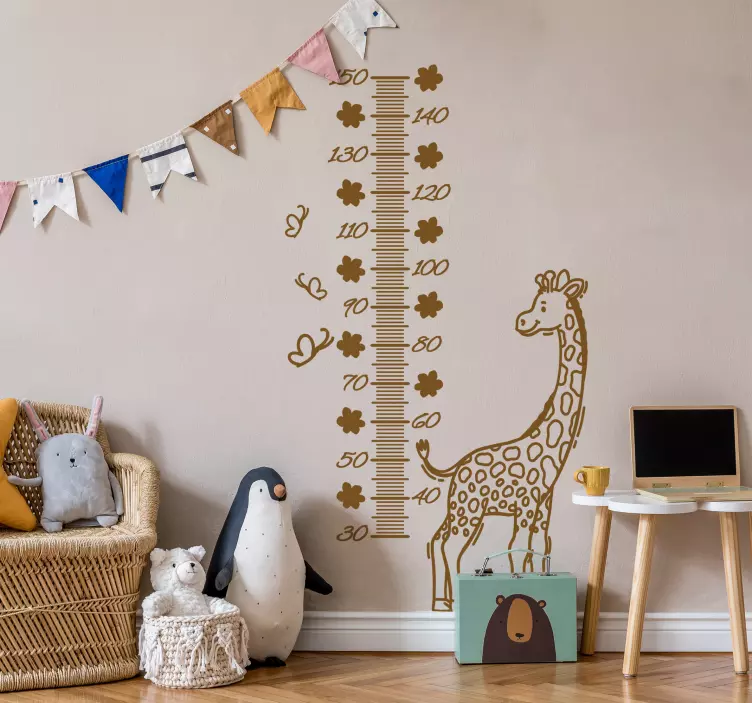 Lachende giraffe met bloemen Groeimeter sticker - TenStickers