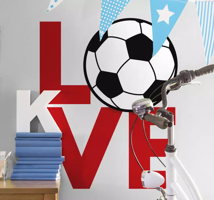 Love voetbal muursticker - TenStickers