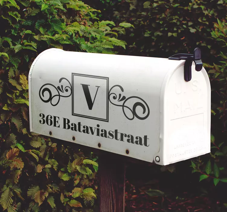 Sierlijke straatnaam brievenbus sticker - TenStickers