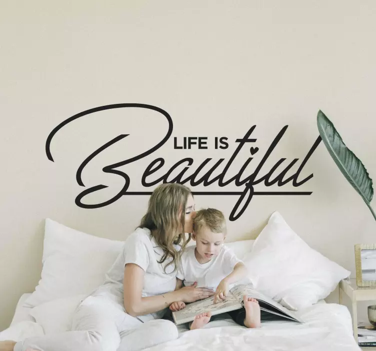 Tekst Sticker Life is Beautiful - TenStickers