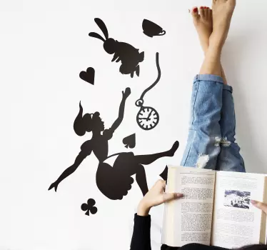 Alice en het witte konijn sprookje muurzelfklevende sticker - TenStickers