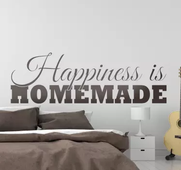 Muursticker woonkamer Happiness is Homemade tekst - TenStickers