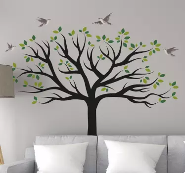 Muurstickers vogels vliegen over groene boom - TenStickers