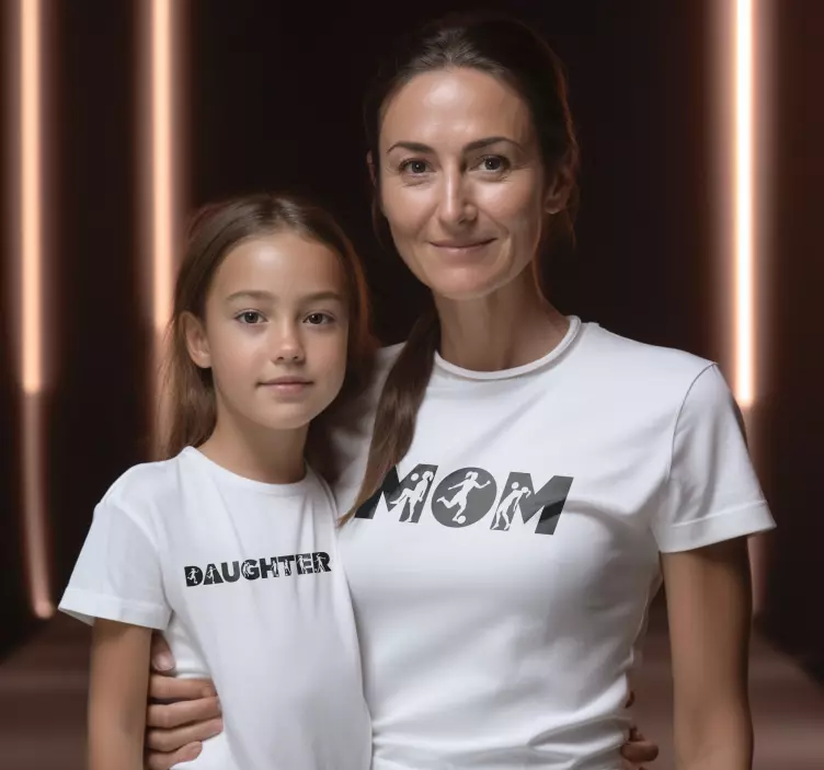Moeder en dochter voetbal thema T-shirts - TenStickers