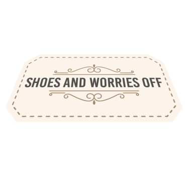 Schoenen zorgen uit vinyl tapijt zinnen en teksten - TenStickers